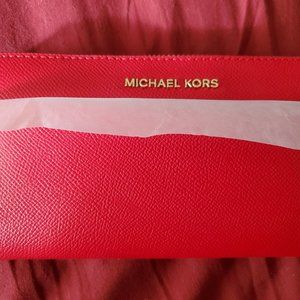 Michael Kors large Wristlet